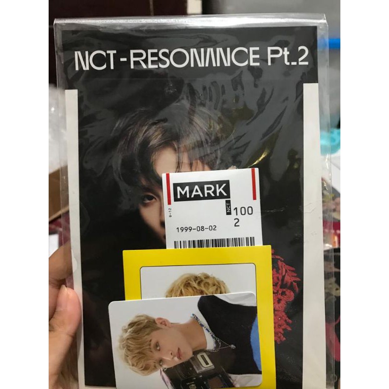 [SEALED - BACA DESK] PHOTO + STICKER SET MARK RESONANCE PT.2
