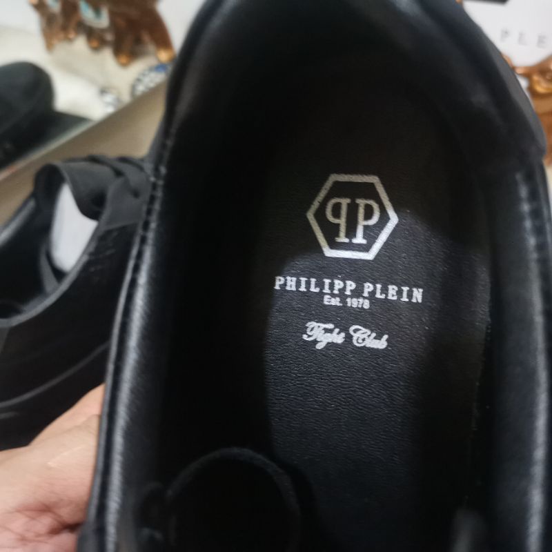 sepatu cowok pp sneaker pria philipp plein low top branded men shoes run away new P1SHOES