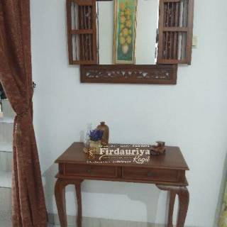 FREE ONGKIR Set cermin jendela krepyak meja konsul kayu FREE ONGKIR Set cermin jendela krepyak meja konsul kayu