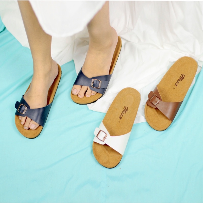 TOKYO - NAVY  ( Sandal Wanita )