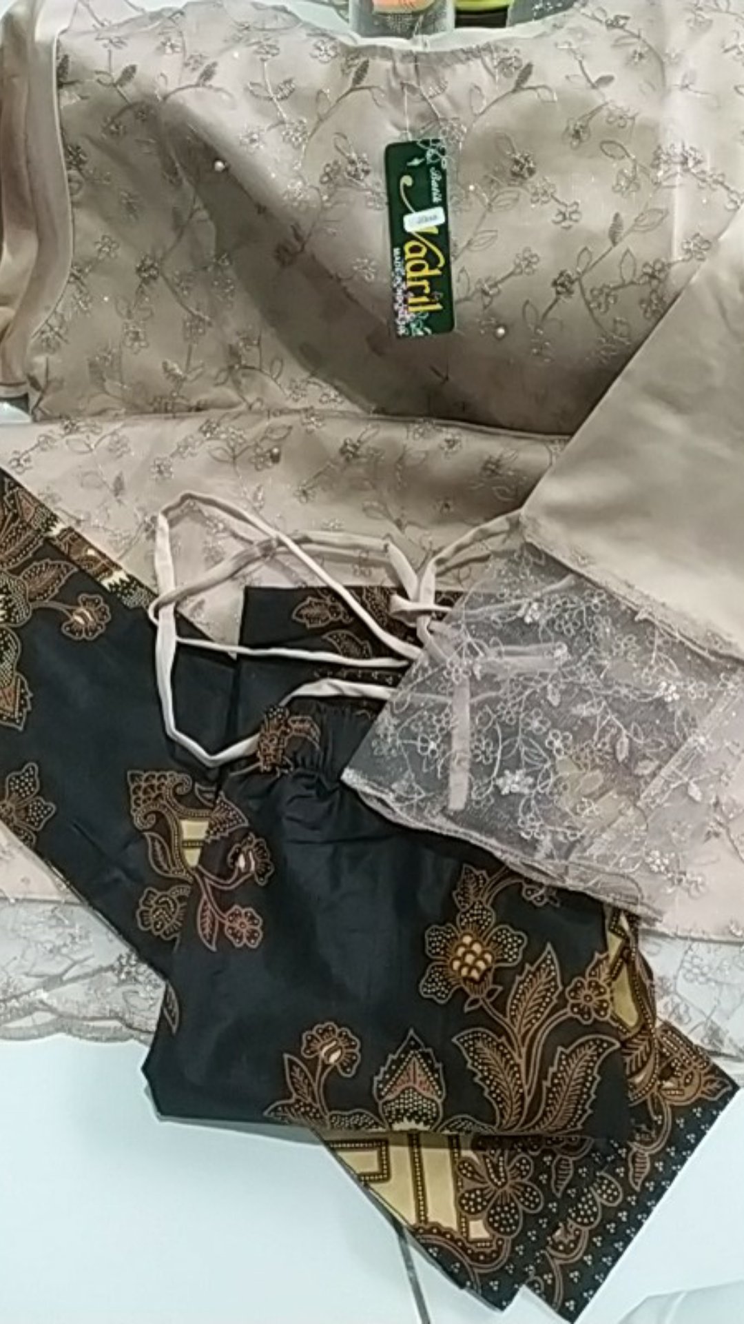 Maura Couple - Sania Ruffle Batik Couple Ori Ndoro Jowi Dnt Garansi Termurah Shopee - Modern Batik