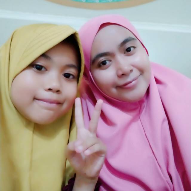 popi_hanifa