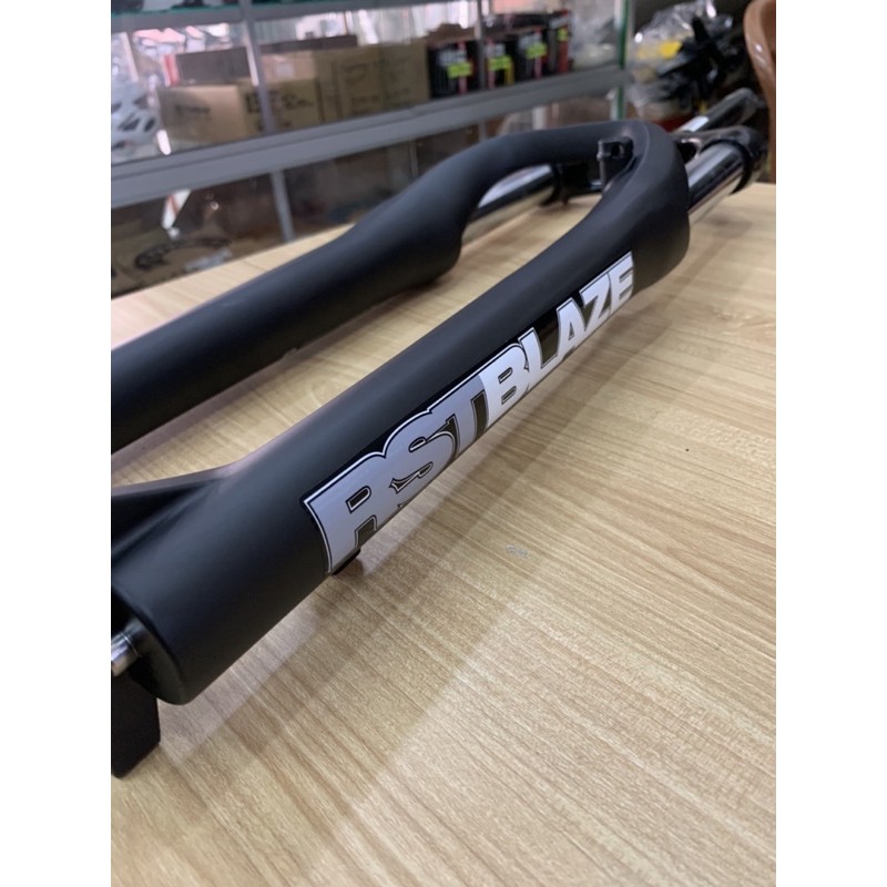 Fork 27.5 RST Blaze 650B T120mm QR