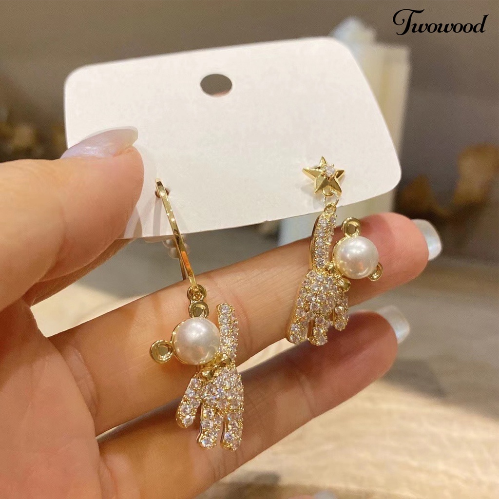 1 Pasang Anting Bentuk Beruang Bahan Alloy Untuk Wanita