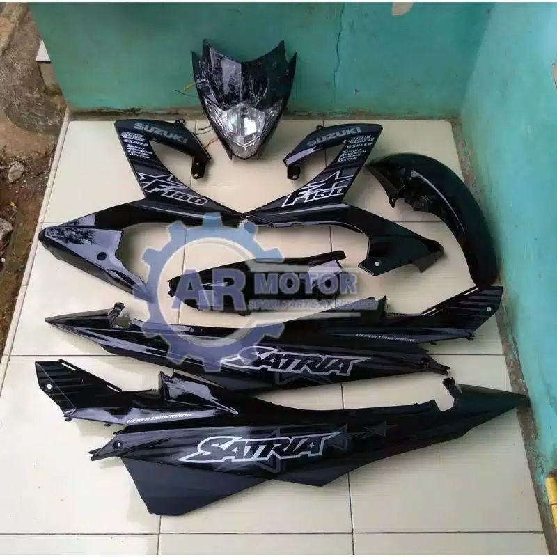 BODY SATRIA FU FACELIFT HITAM COVER BODY SUZUKI SATRIA FU FACELIFT