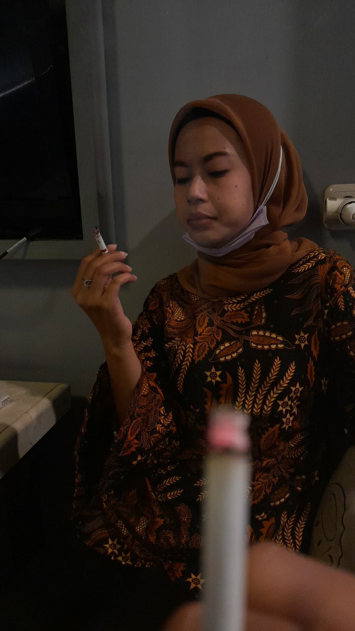 Maura Couple - Sania Ruffle Batik Couple