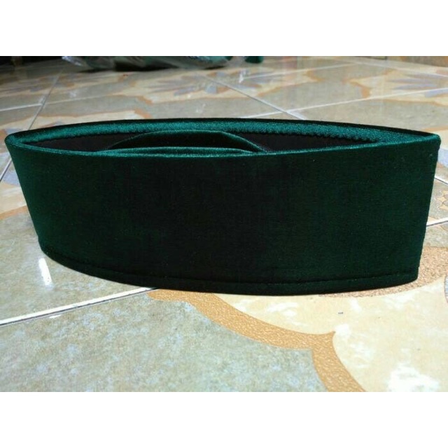 Peci sipitung hijau lumut exlusif