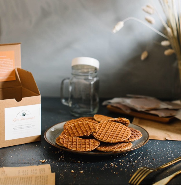 

HOMEMADE STROOPWAFEL HALAL