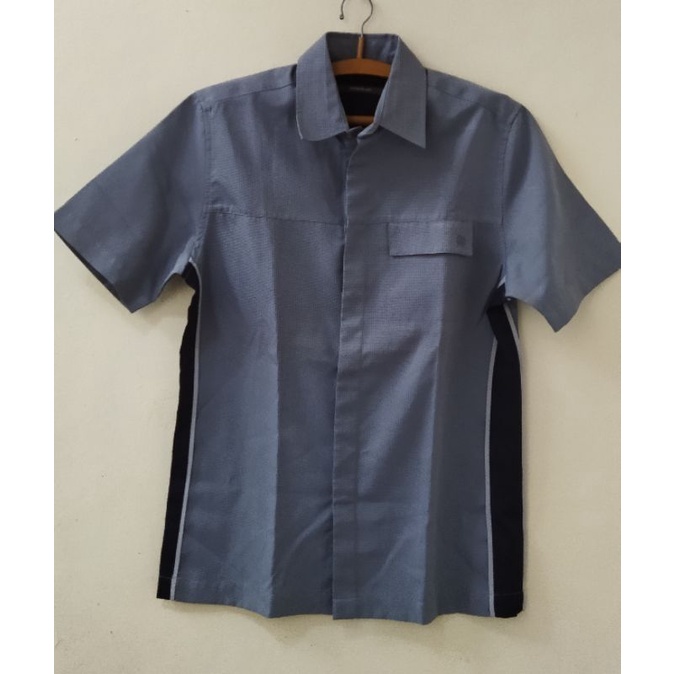 Kemeja Pria "River Island"