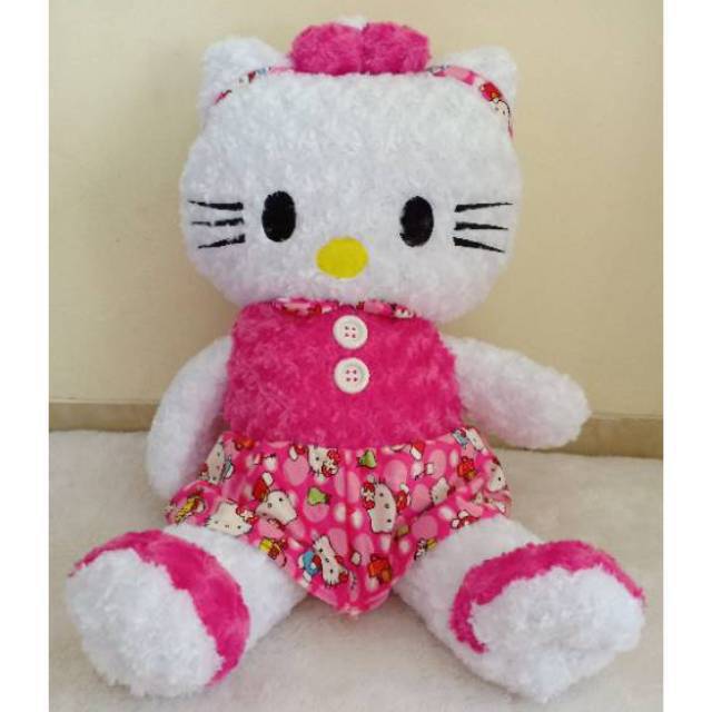 Hello kitty jumbo pita syahrini 80cm