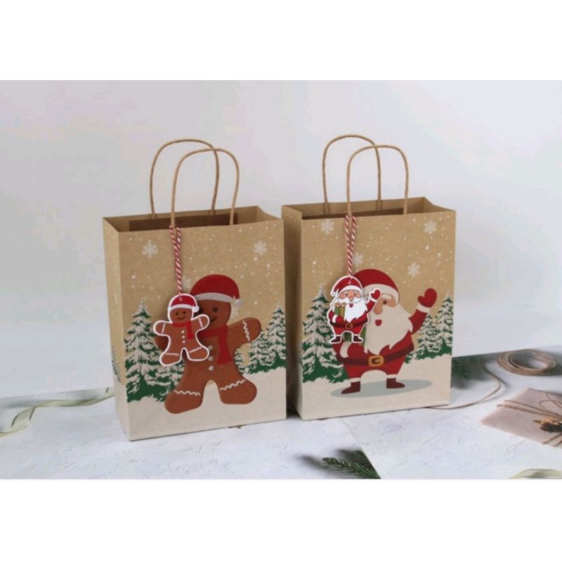 

Paperbag natal lucu design tidak pasaran termasuk label tag