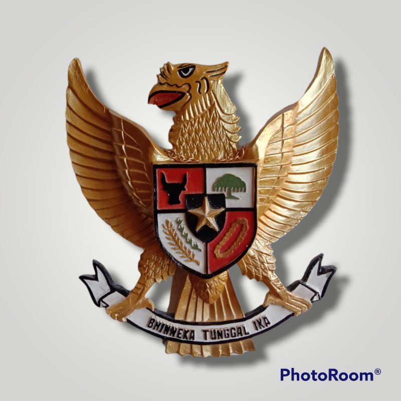 

Garuda Pancasila penampang Garuda Pancasila ukuran 50cm