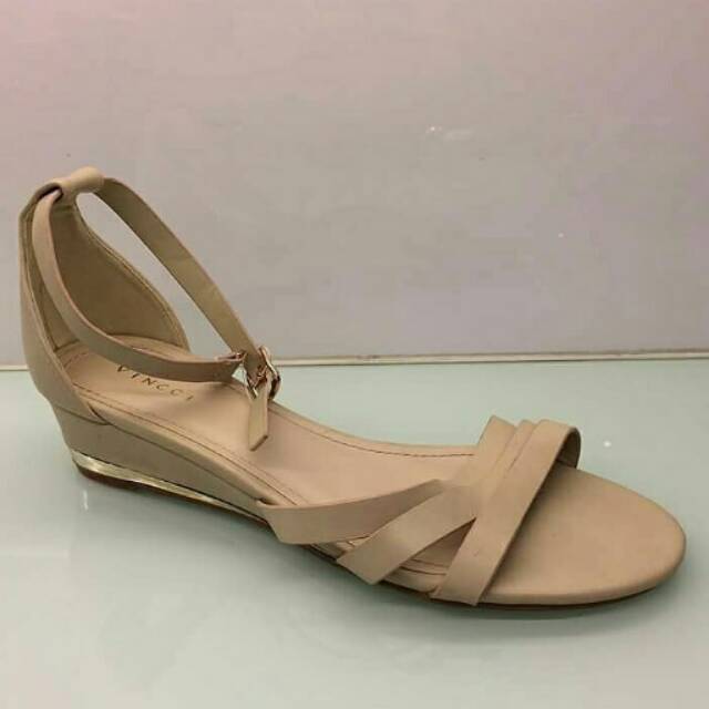 Sepatu sendal wedges vincci
