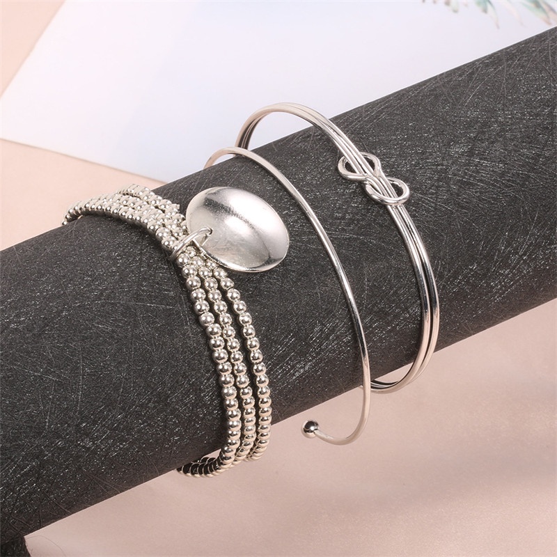 3pcs / Set Gelang Rantai Manik-Manik Multilayer Warna Silver Untuk Wanita