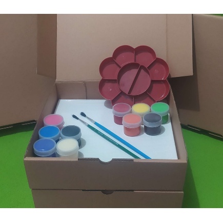 

Paket Hemat Melukis Canvas 10 Warna + Box