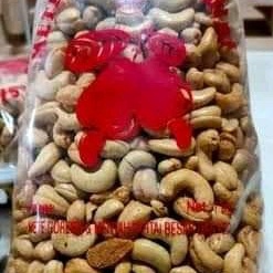 

kacang mede/mete premium matang rasa bawang dan gurih