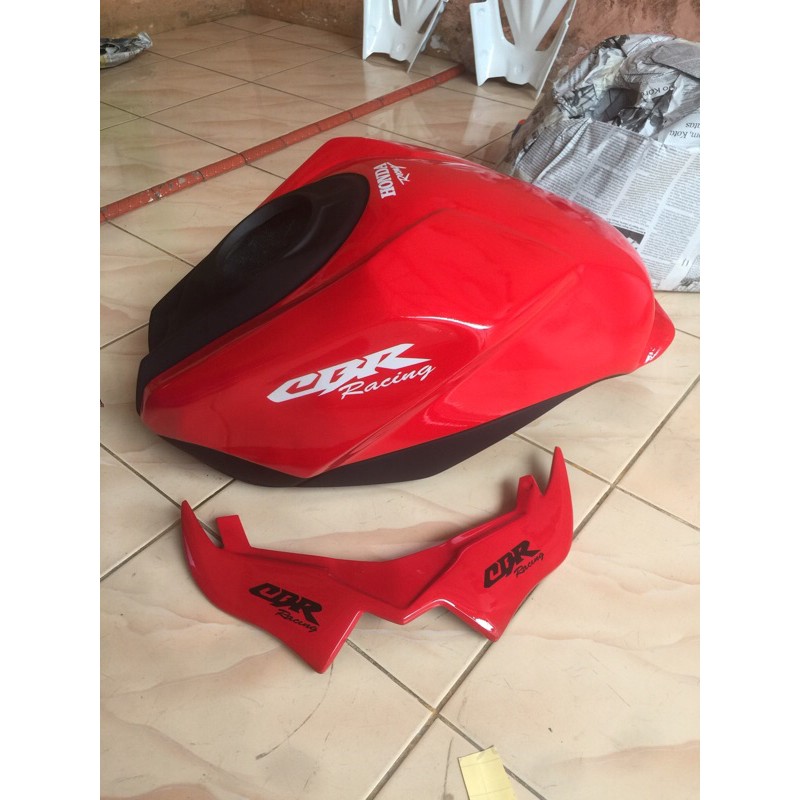 cover tangki plus winglet Cbr 150r facelift 2016-2020