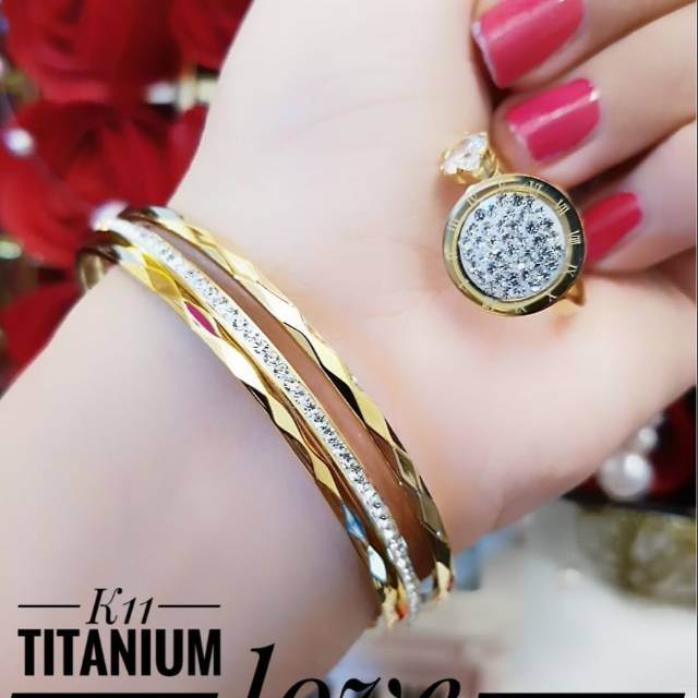 Titanium gelang dan cincin 2516k