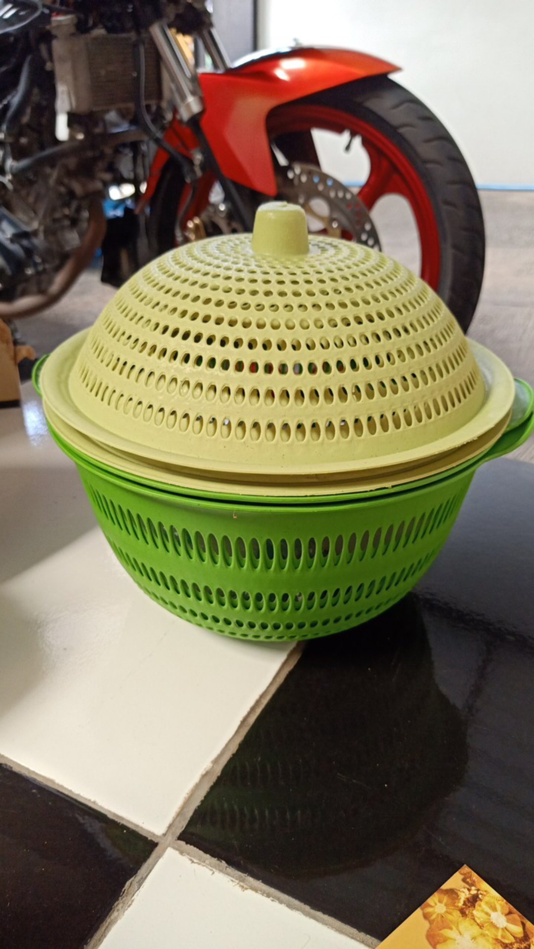 Wakul Tutup Besar  / Wakul Kubah Besar / Wakul Hajatan / Bakul Tutup Besar