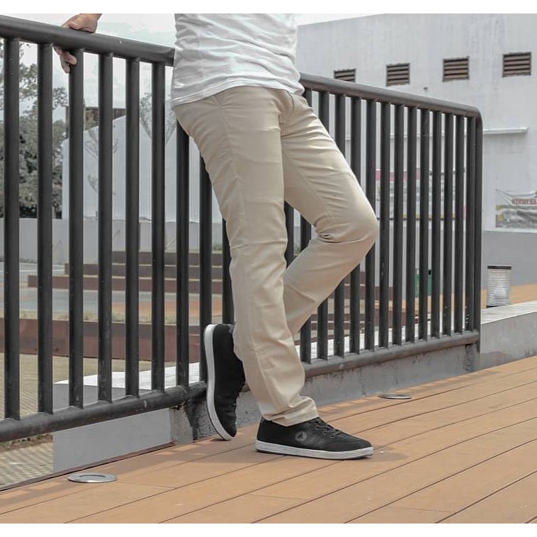 CHINO PANJANG PRIA cream CINO CHINOS long PANTS SLIM FIT new murah keren  SLIMFIT ZORKA Distro