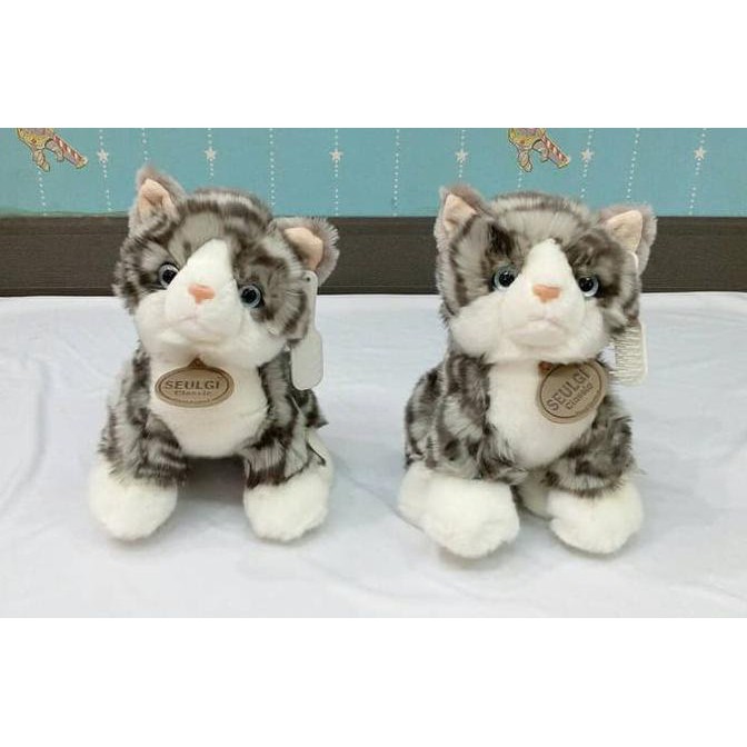 Terbaik Dan Terlaris Boneka Kucing Duduk Seulgi Grey Free Sisir