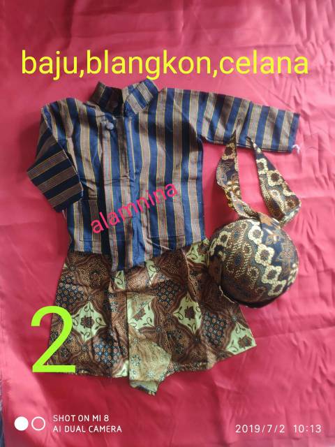 Baju sorjan surjan lurik beskap blangkon 7bln