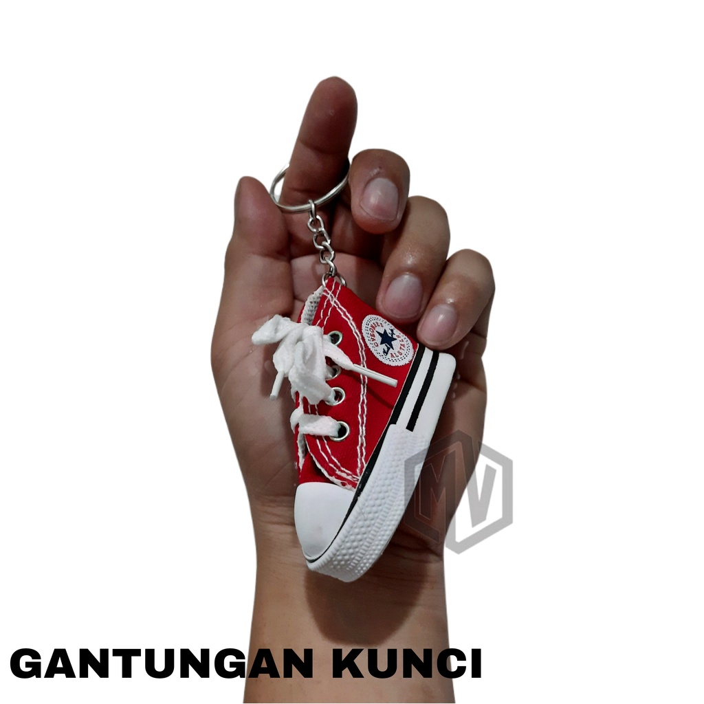 GANTUNGAN KUNCI MOTOR AKSESORIS KUNCI BARANG IMPORT MODEL SEPATU MINI COCOK UNTUK SEMUA JENIS KUNCI BARANG RINGAN