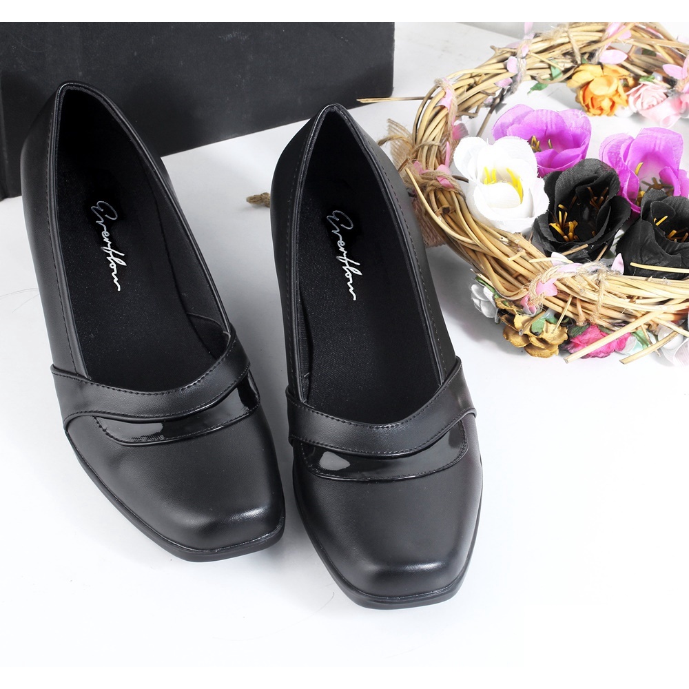 sepatu pantofel wanita murah, sepatu kerja kantor wanita VEW22