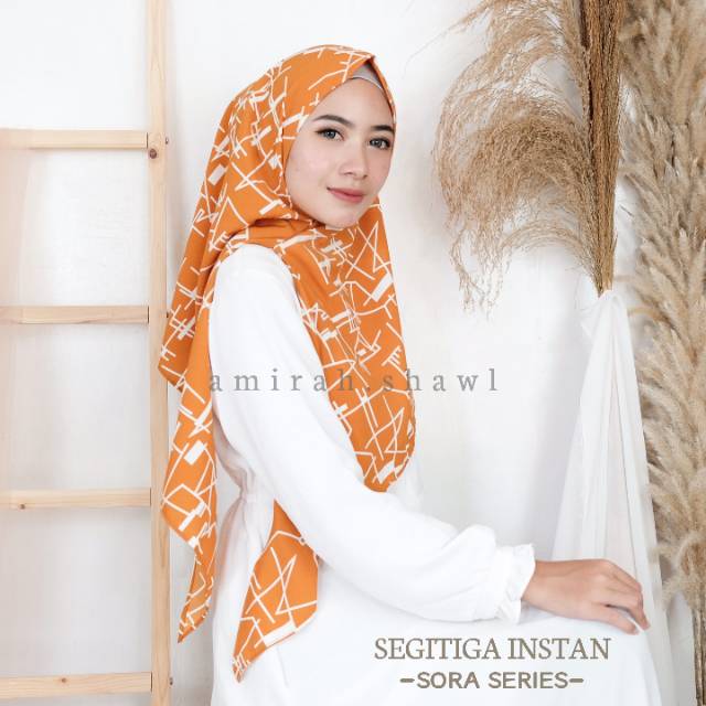 SEGITIGA INSTAN MOTIF SORA SERIES