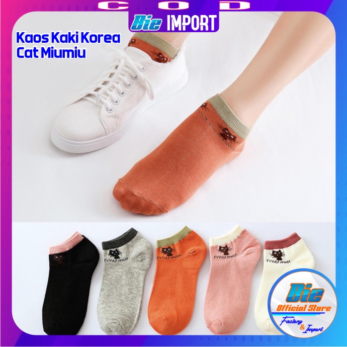 Kaos Kaki Korea Wanita Motif Cat Miumiu Impor Best Seller