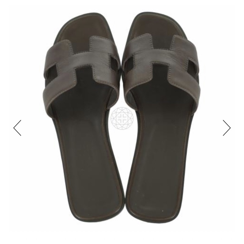 authentic Hermes oran chevre - size 37