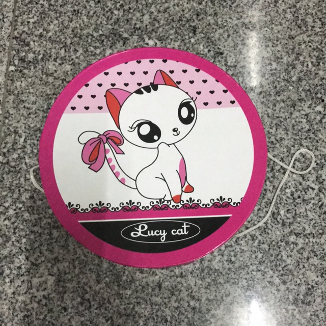 

Lucy Cat Set