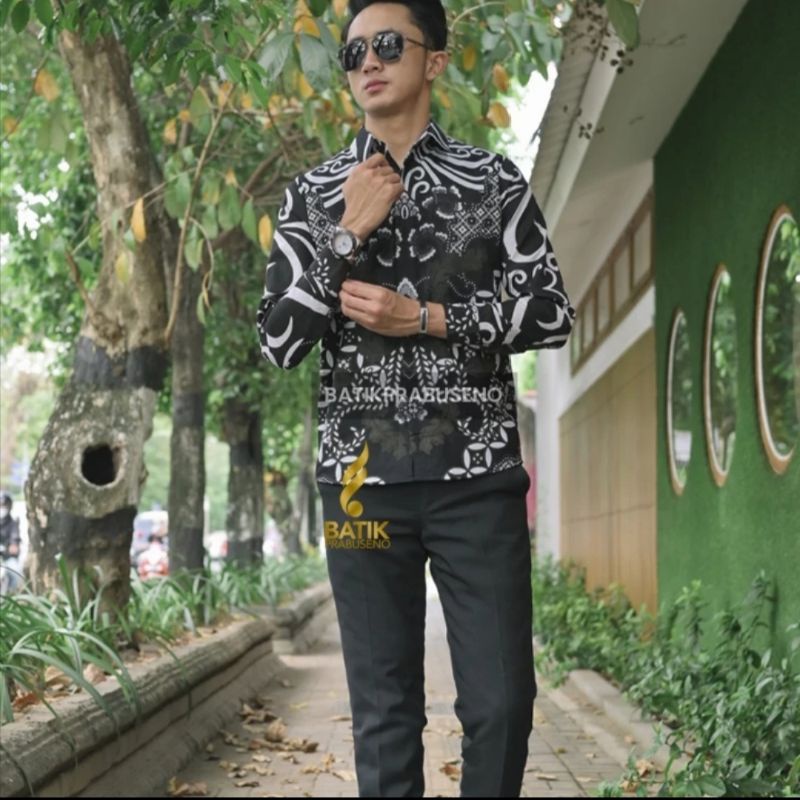 PRABUSENO // KEMEJA BATIK PRIA PRABUSENO MOTIF ARUMBIA KEMEJA BATIK PRIA LENGAN PANJANG KATUN PRINTI
