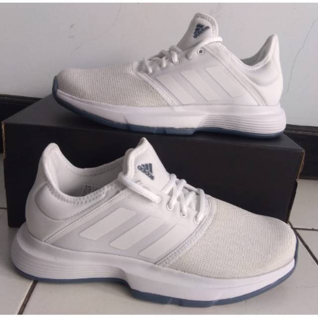 Sepatu tennis adidas game court triple white original