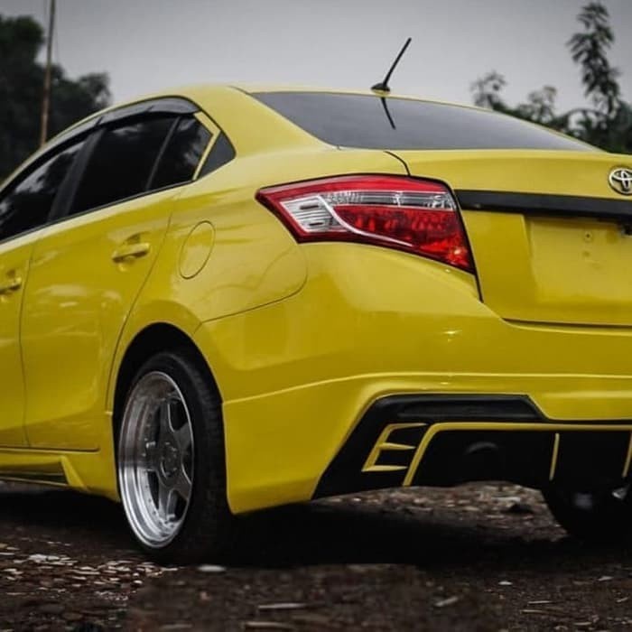 Bodykit Belakang Vios Drive 68
