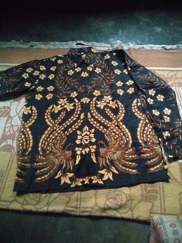 Kemeja Batik Merak Kembar Casual Modis Trendy Masakini M L Xl Batik Pekalongan