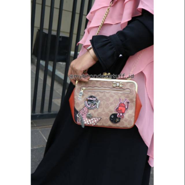 Tas coach x Keith haring kisslock in signature patchwork