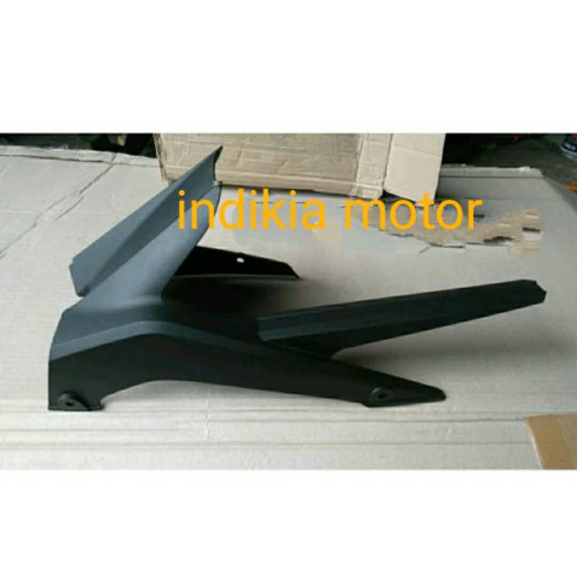 katengkas tutup rantai tutup Rante spakbor kolong CBR 150 cb150r led k15 k45 original