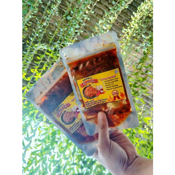 

Nuswantoro Sambal Tongkol Asap Medium Kemasan 100 Gr