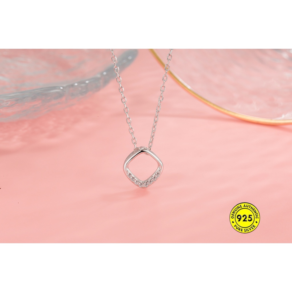 Kalung Bentuk Kotak Geometris Bahan S925 Silver Untuk Wanita