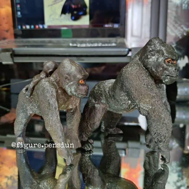 ANIMAL PARADISE KING KONG HEWAN GORILLA FIGURE SET MONYET