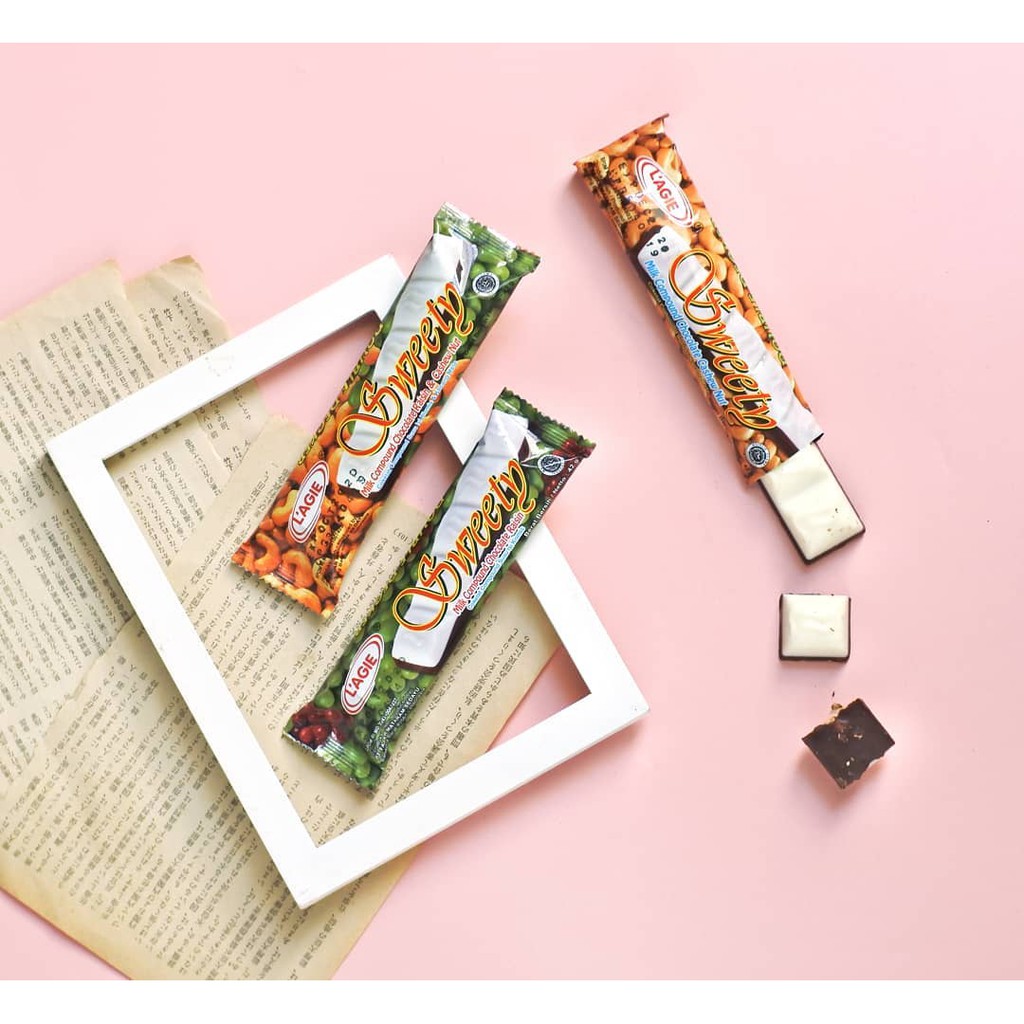

COKELAT LAGIE SWEETY 1 DUS ISI 24 BATANG