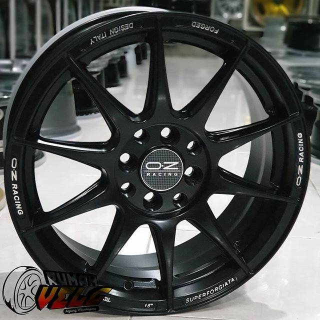 Velg Mobil R16 Oz Superforgiata Pcd 4 100 114 3 Lebar 7 Et 40 Rumah Velg Black Shopee Indonesia