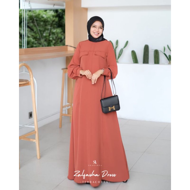 Zalfasha Dress by shArarea