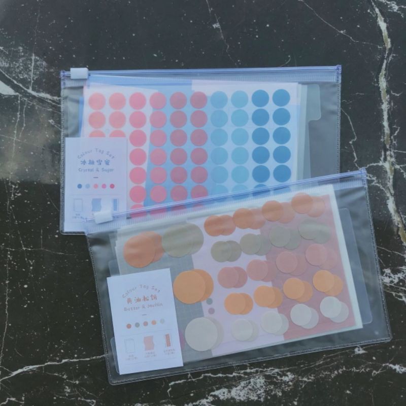 

colour tag set pouch