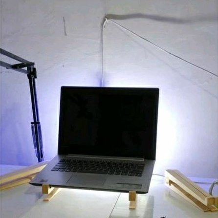 Stand Kayu Laptop Aesthetic 5cm Penyangga Laptop Meja Belajar Hp Ipad Netbook Kayu Pine Wood Eropa