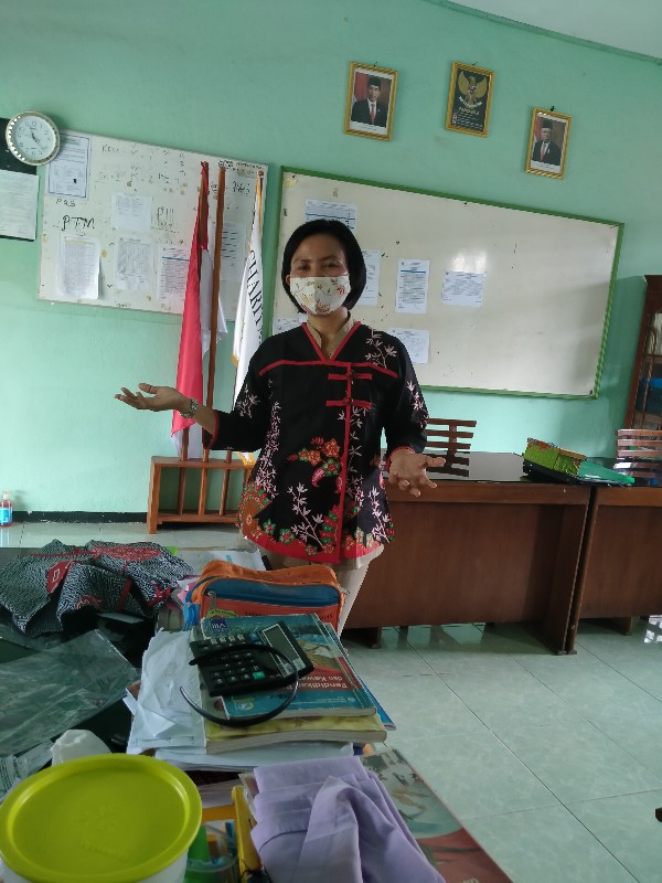 Batik Couple Kipas Sakura Modern -  Atasan Batik Wanita – Hem Batik Pria - S-m-l-xl-xxl-3l-4l-5l