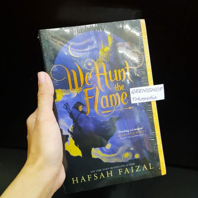 Hafsah Faizal : We Hunt The Flame - 9781250250797