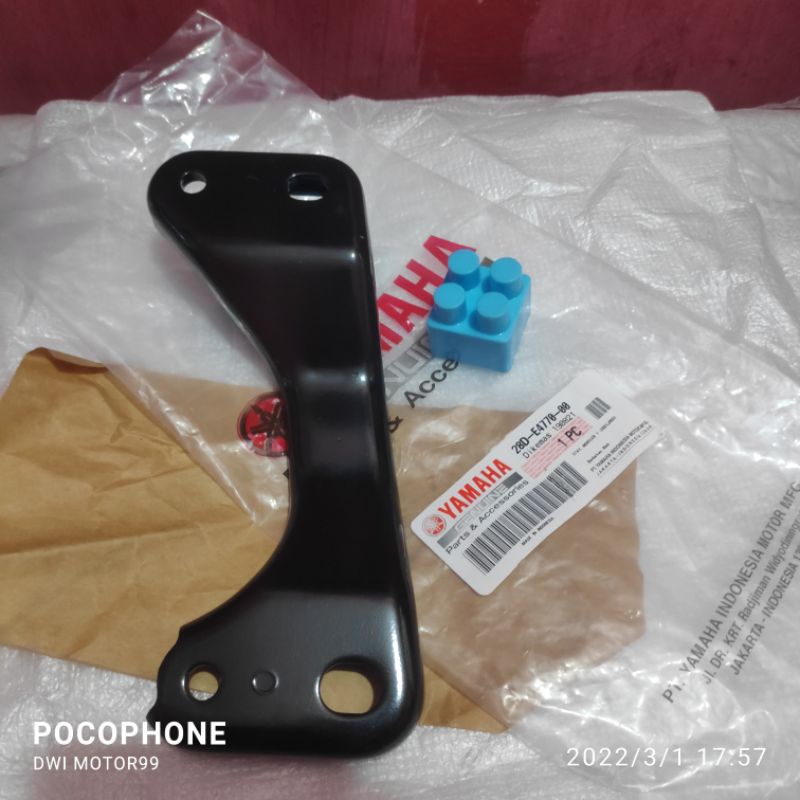 BREKET DUDUKAN  KNALPOT MIO SPORTY SMILE ORIGINAL