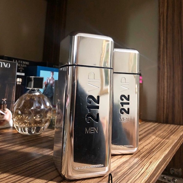 Parfume Original 212 MEN VIP 100ml EDT parfume pria original no box